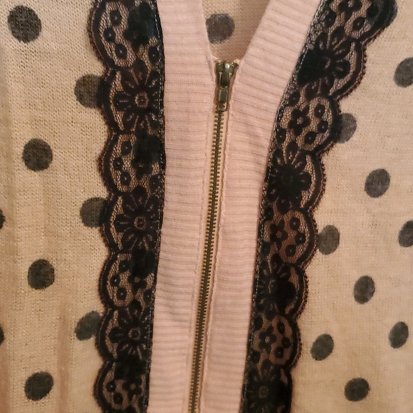 Spoiled soft sweater - Picture 3 of 4